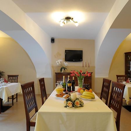 Hotel U Krale Jičín المظهر الخارجي الصورة