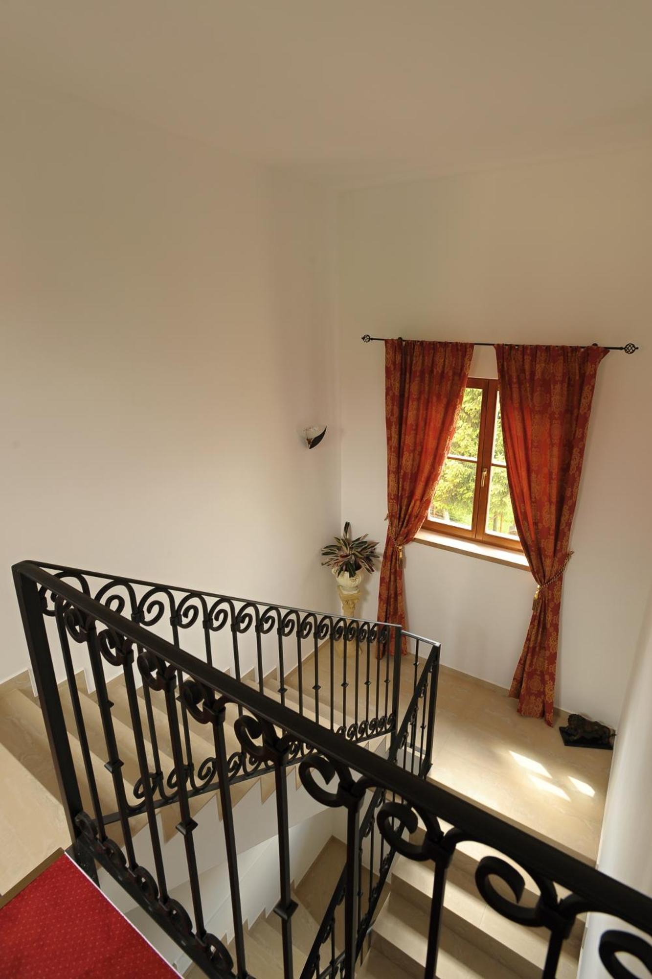 Hotel U Krale Jičín المظهر الخارجي الصورة