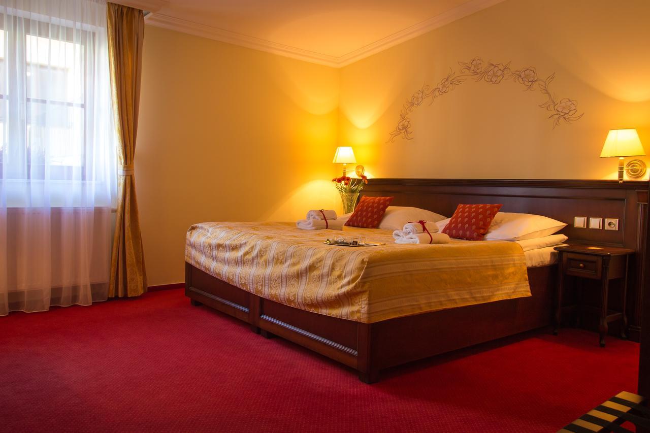 Hotel U Krale Jičín المظهر الخارجي الصورة
