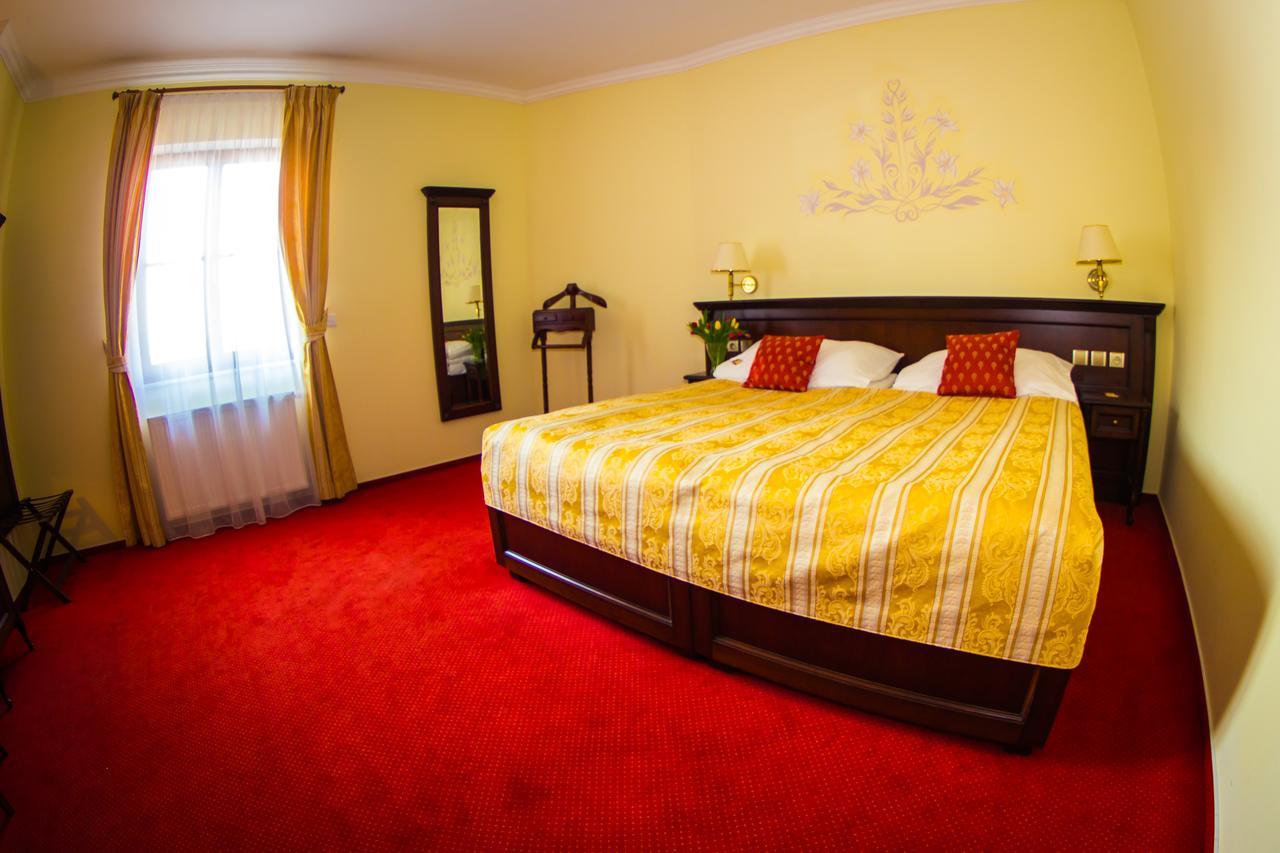 Hotel U Krale Jičín المظهر الخارجي الصورة