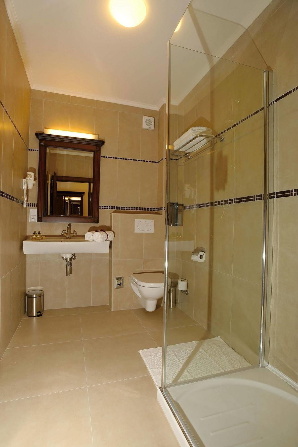 Hotel U Krale Jičín المظهر الخارجي الصورة