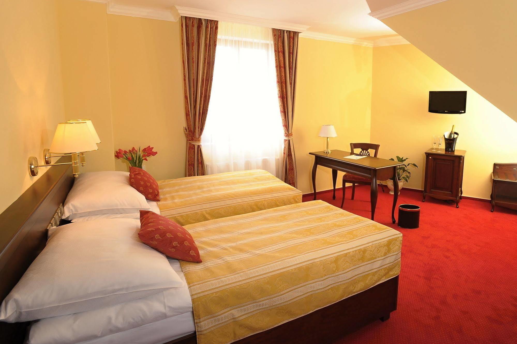 Hotel U Krale Jičín المظهر الخارجي الصورة